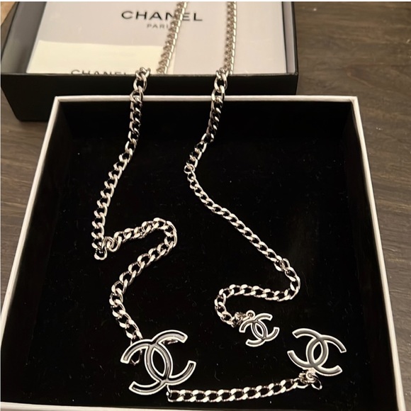 Chanel vintage Belt (or necklace) with Box and Tags - Picture 5 of 15